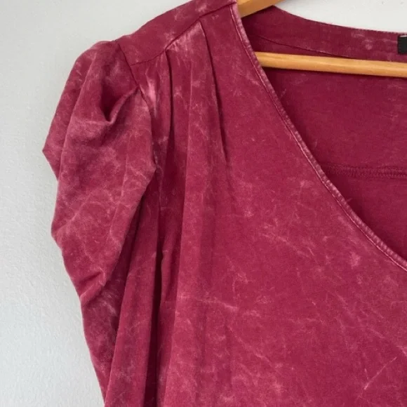 7 for all Mankind V neck - Picture 3 of 5